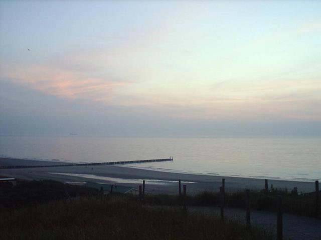 2005 - 062.jpg - bei Domburg am Strand